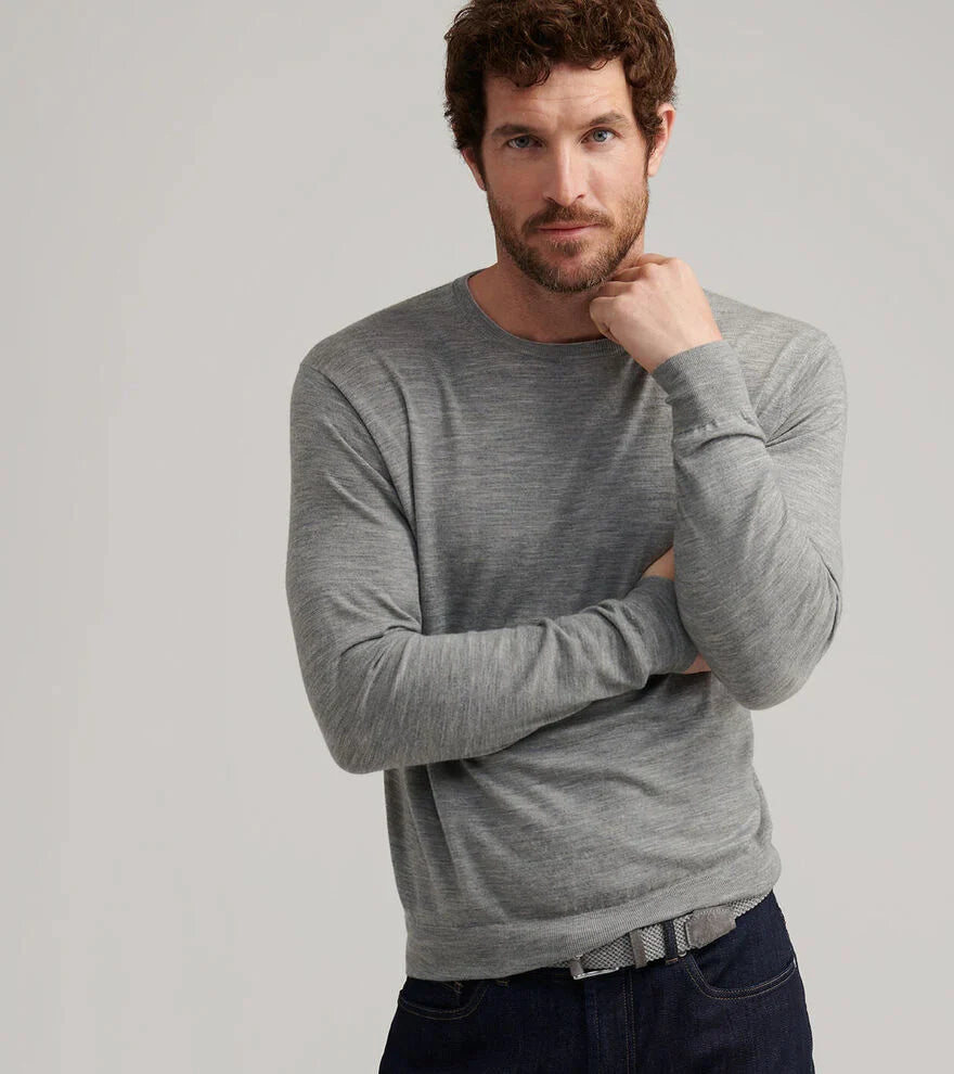  Peter Millar Excursionist Flex Crew: Gale Grey