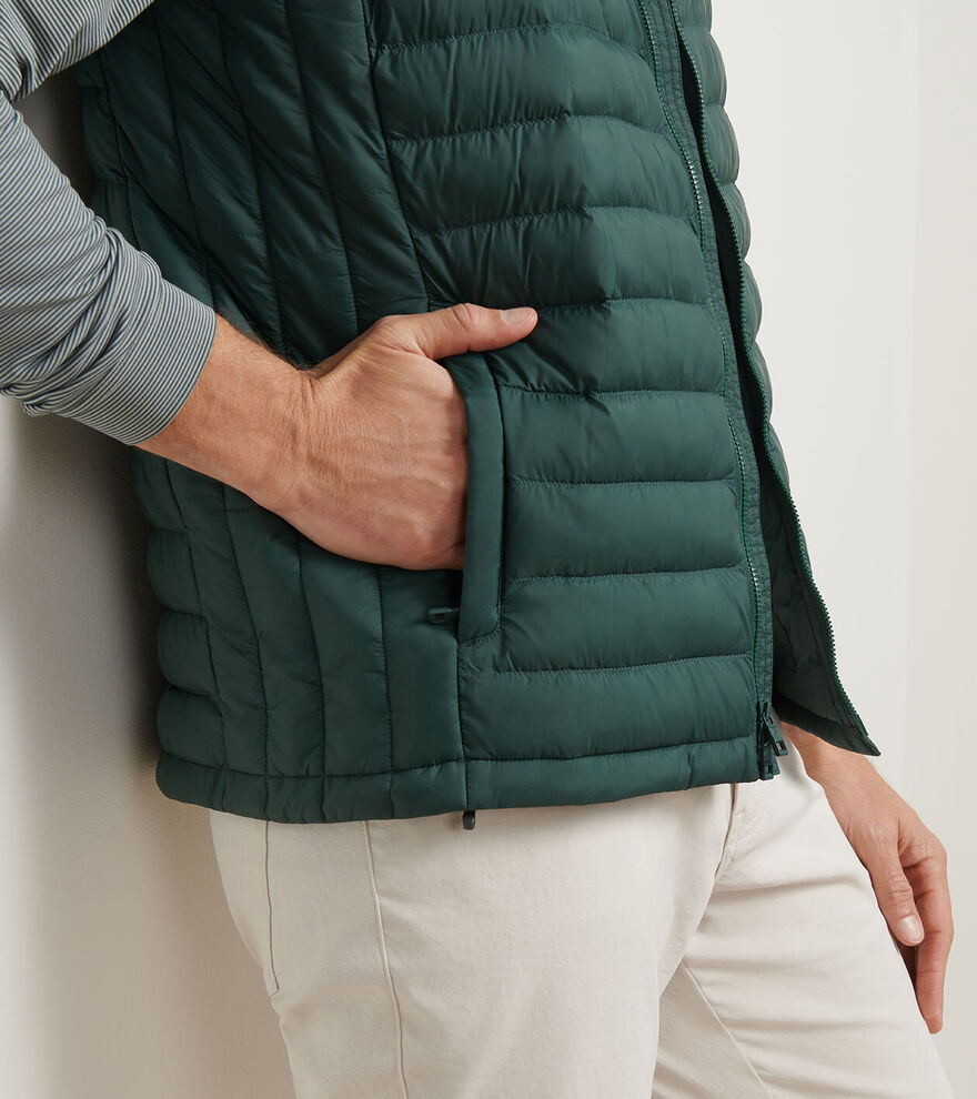  Peter Millar Apex Quilted Vest: Nordic Pine